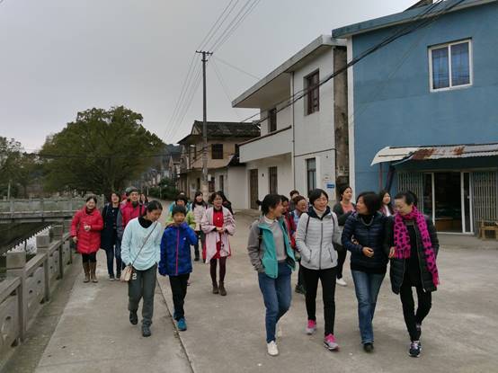 说明: E:\学校工会工作\第十一届工会工作存档\俱乐部活动日志\2017年度\春游\照片\IMG_20170318_090435_AO_HDR.jpg