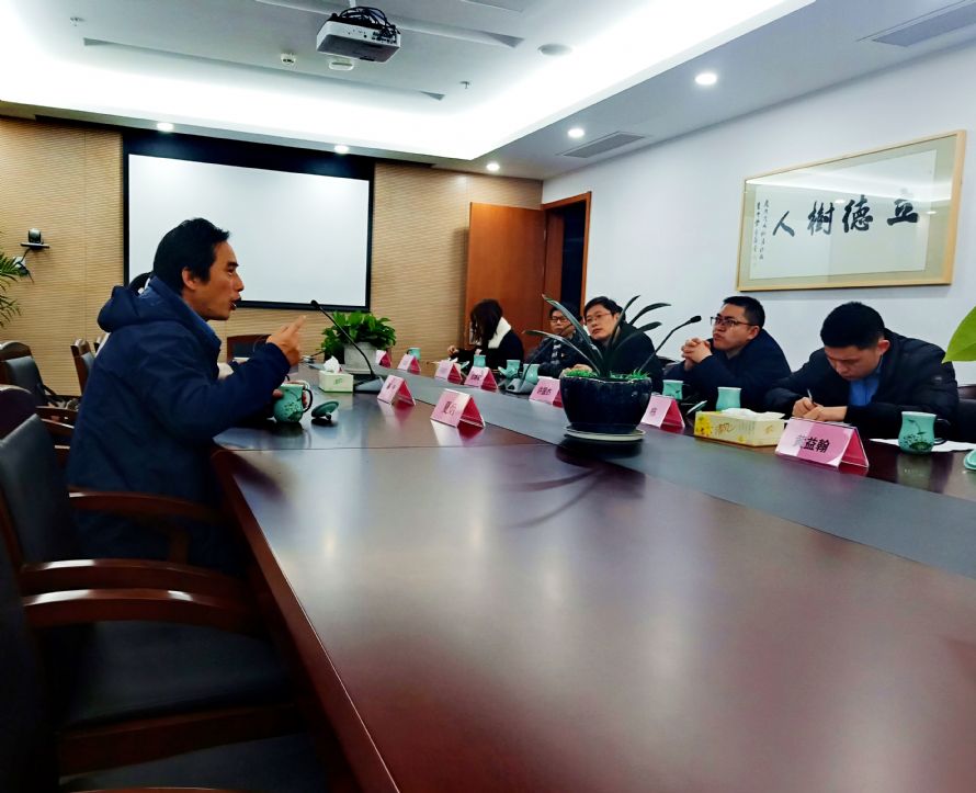 夏炳副校长就我校建设进行汇报